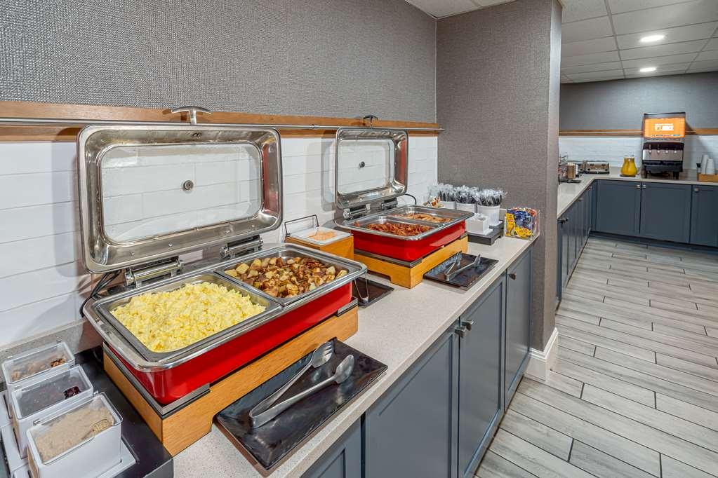 Hampton Inn & Suites Nashville-Vanderbilt-Elliston Place מסעדה תמונה