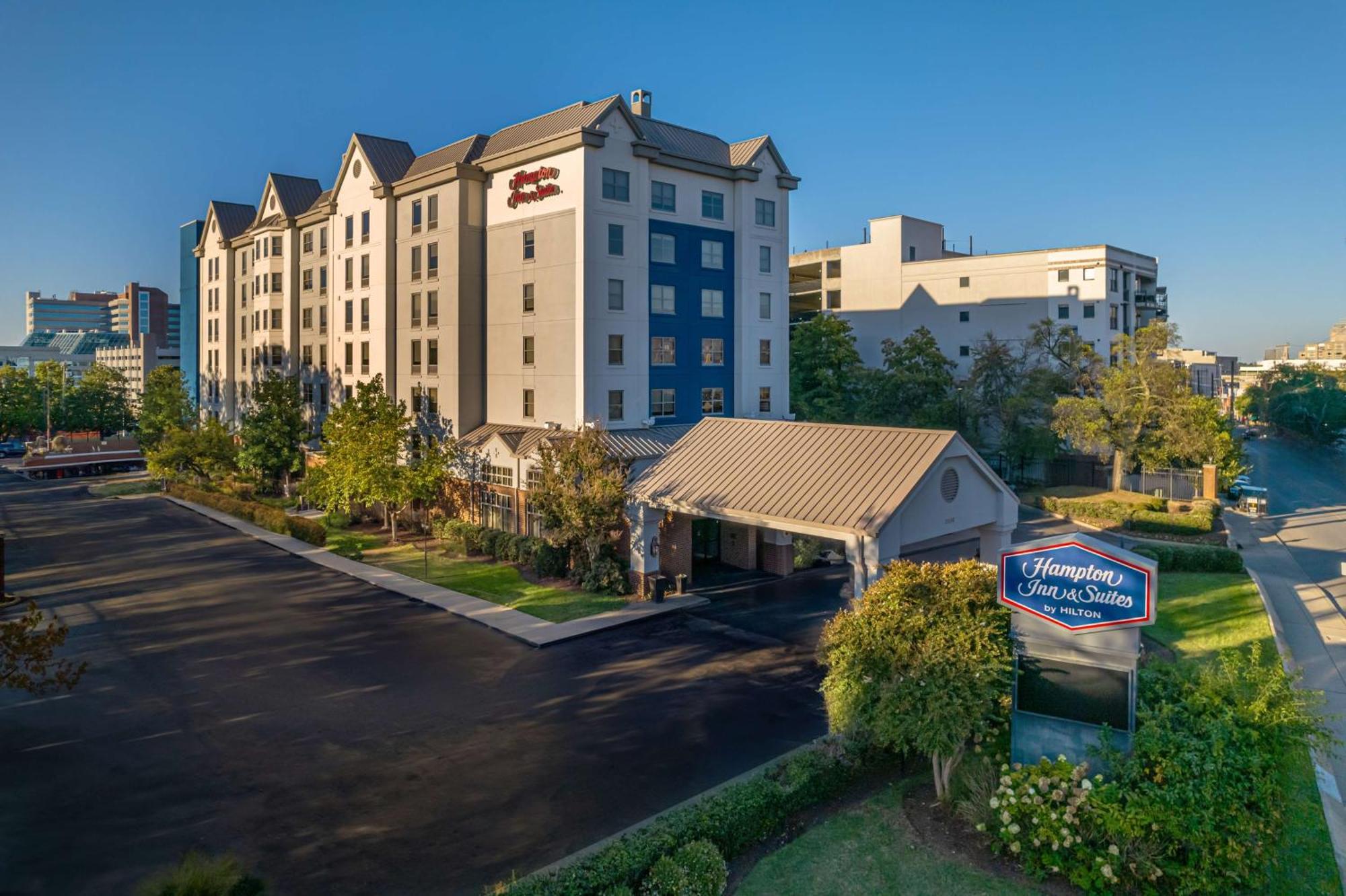 Hampton Inn & Suites Nashville-Vanderbilt-Elliston Place מראה חיצוני תמונה