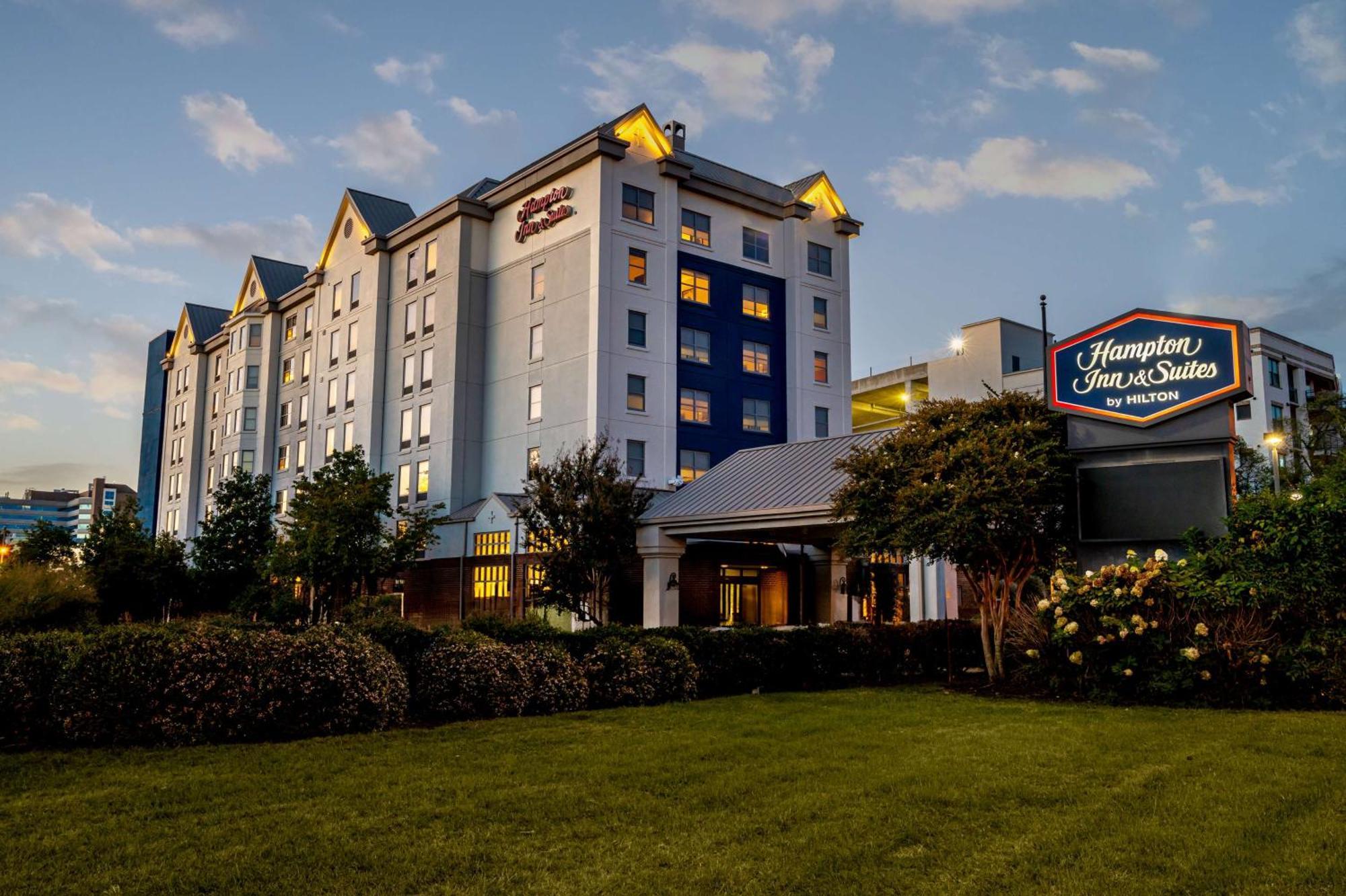 Hampton Inn & Suites Nashville-Vanderbilt-Elliston Place מראה חיצוני תמונה